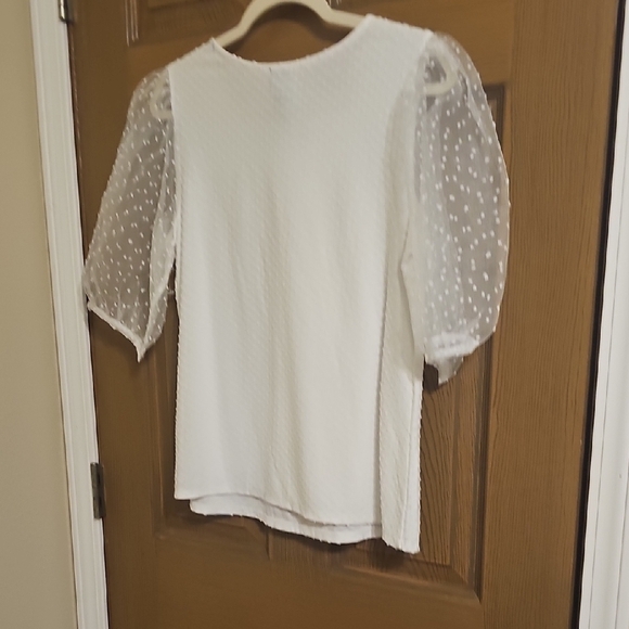 W5 Chic White Puff Sleeve Blouse - Picture 8 of 8
